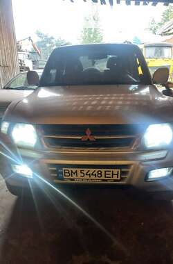 Mitsubishi Pajero 2002