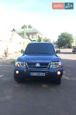Mitsubishi Pajero 2006
