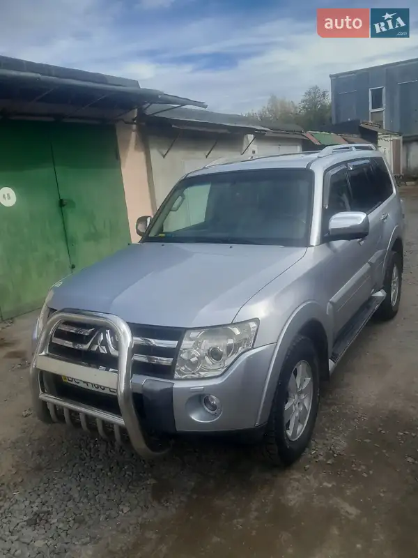 Mitsubishi Pajero