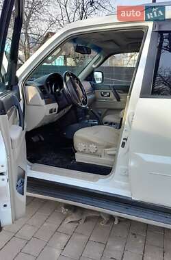 Mitsubishi Pajero  2007