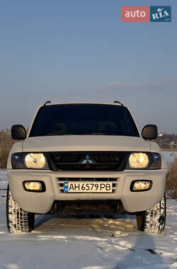 Mitsubishi Pajero 2001