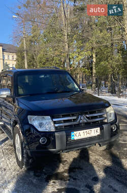 Mitsubishi Pajero  2008
