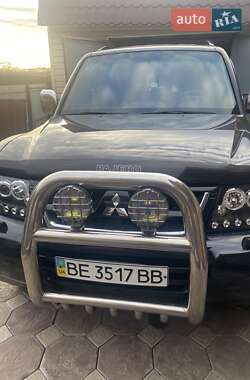 Mitsubishi Pajero 2005