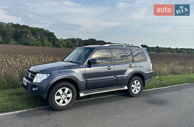 Mitsubishi Pajero  2007