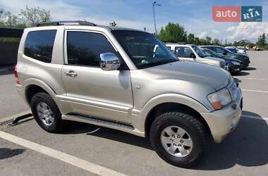 Mitsubishi Pajero  2006