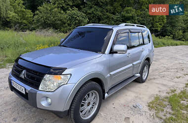 Mitsubishi Pajero 2007