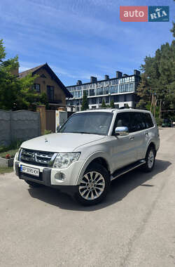 Mitsubishi Pajero  2008