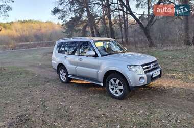 Mitsubishi Pajero  2007