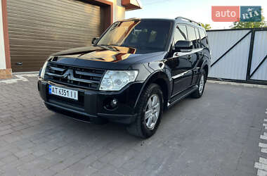 Mitsubishi Pajero  2007