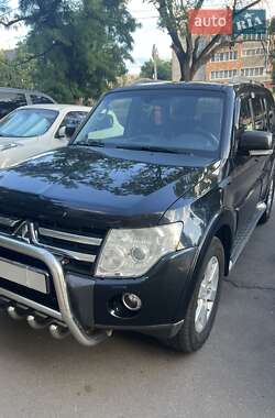 Mitsubishi Pajero  2008