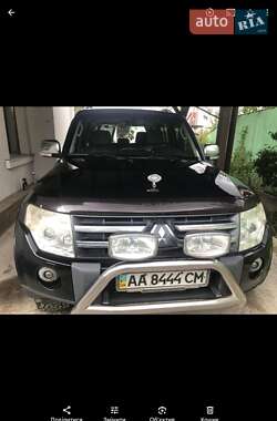 Mitsubishi Pajero  2007