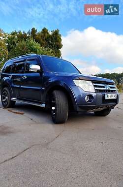 Mitsubishi Pajero  2008