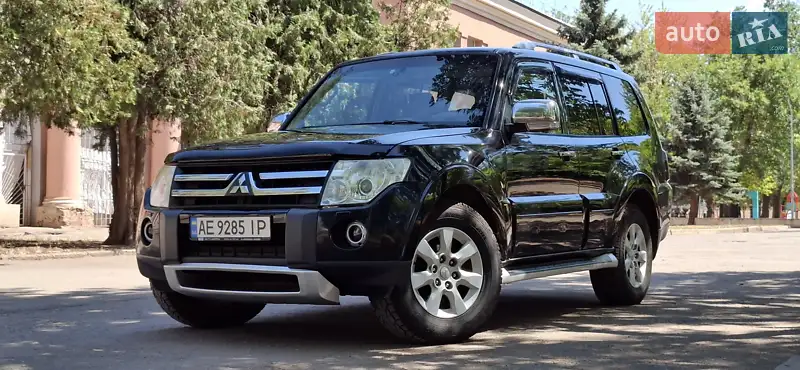 Mitsubishi Pajero 2009