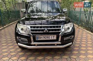 Mitsubishi Pajero  2007