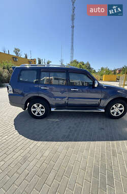 Mitsubishi Pajero  2008