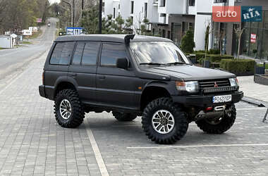 Mitsubishi Pajero  1994