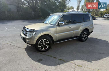 Mitsubishi Pajero 2007