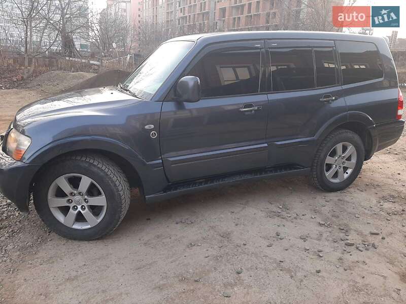 Mitsubishi Pajero