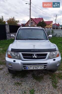 Mitsubishi Pajero  2005