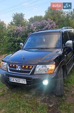 Mitsubishi Pajero  2006
