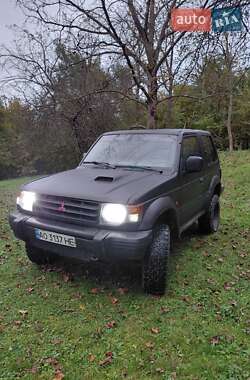 Mitsubishi Pajero  1999