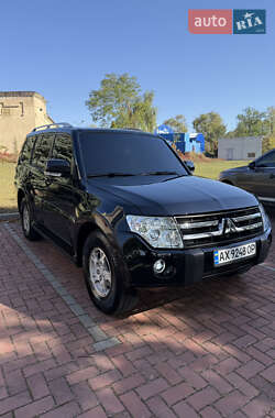 Mitsubishi Pajero  2007