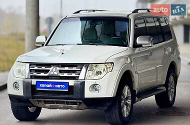 Mitsubishi Pajero 2008