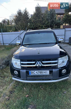 Mitsubishi Pajero  2008