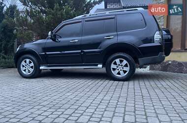 Mitsubishi Pajero  2007