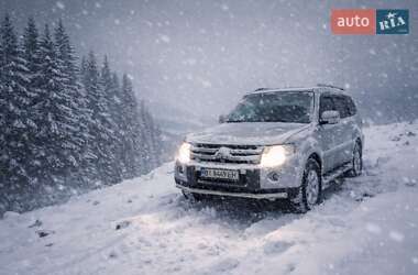 Mitsubishi Pajero  2007