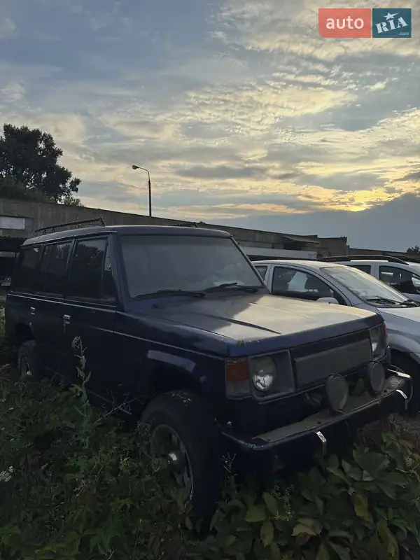 Mitsubishi Pajero 1989