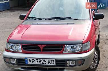 Mitsubishi Space Runner 1997