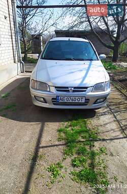 Mitsubishi Space Star  2001