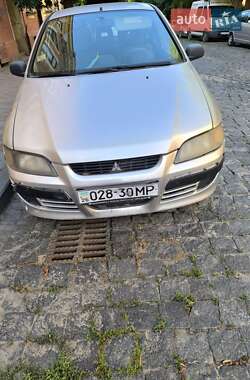 Mitsubishi Space Star  2003