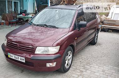 Mitsubishi Space Wagon  1999