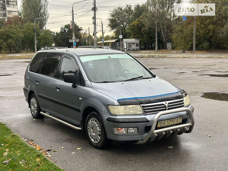 Mitsubishi Space Wagon