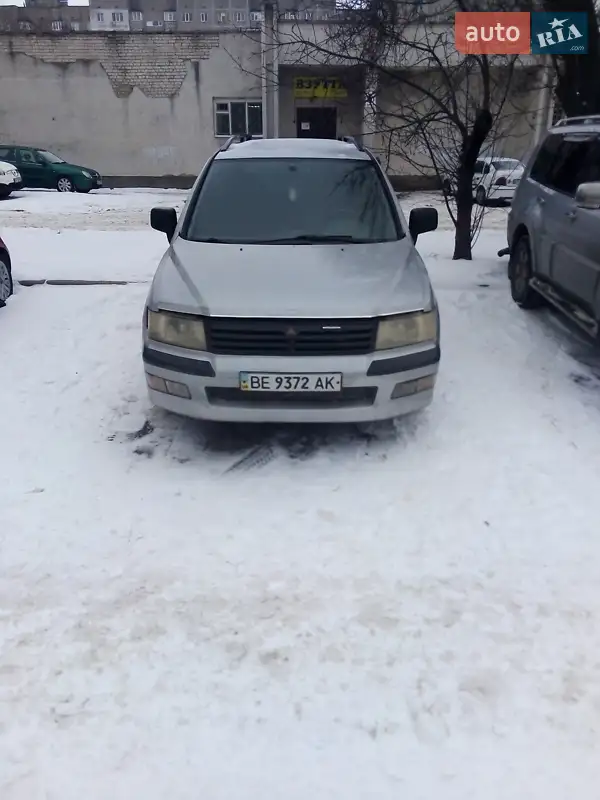 Mitsubishi Space Wagon