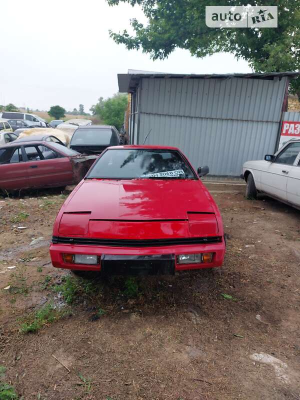 Легкові Mitsubishi Starion