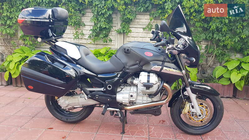 Moto Guzzi 1200 Sport