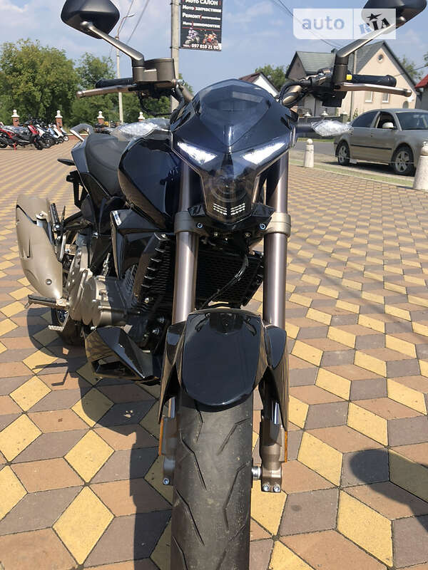 Мотоцикл Супермото (Motard) Geon