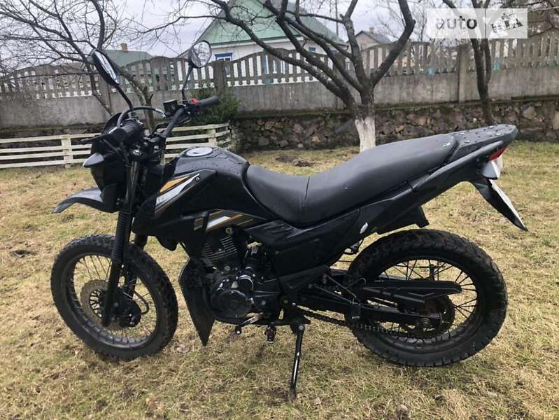 Мокик Loncin