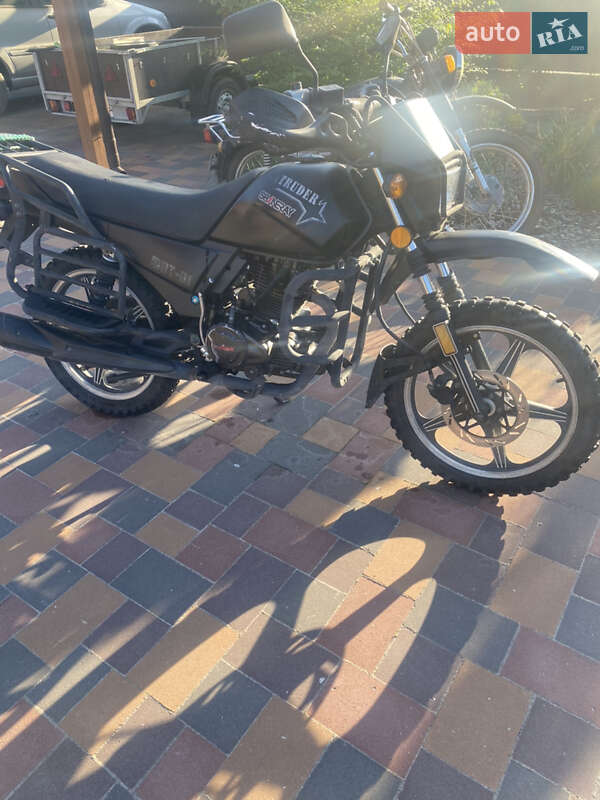 Мотоцикл Кросс