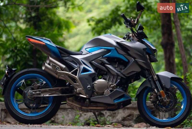 Мотоцикл Туризм