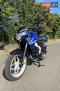 Ціни Bajaj Мотоцикл Без обтікачів (Naked bike)