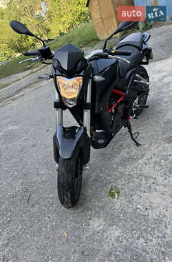 Ціни Benelli Мотоцикл Без обтікачів (Naked bike)