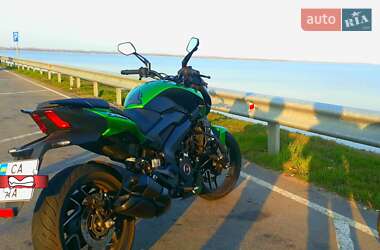 Ціни Bajaj Dominar 400 Мотоцикл Без обтікачів (Naked bike)