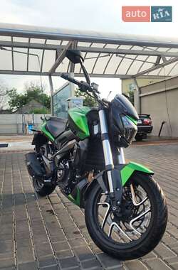 Ціни Bajaj Dominar D400 Мотоцикл Без обтікачів (Naked bike)
