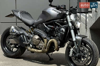 Ціни Ducati Мотоцикл Без обтікачів (Naked bike)