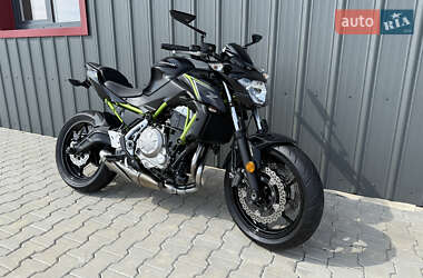 Ціни Kawasaki Мотоцикл Без обтікачів (Naked bike)