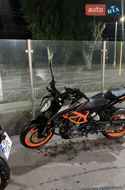 Ціни KTM Мотоцикл Без обтікачів (Naked bike)